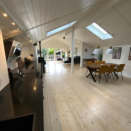 Natur, Fjord Og Hygge Naer Roskilde Kirke-Hyllinge