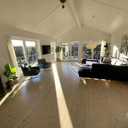 Natur, Fjord Og Hygge Naer Roskilde Semesterbostad Kirke-Hyllinge